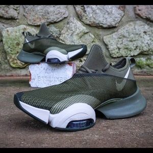 NIKE AIR ZOOM SUPERREP "OLIVE" MENS SNEAKERS